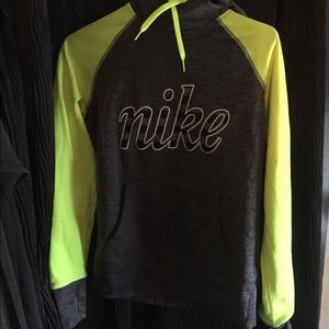 NEVER WORK Nike Thermal Fit S Sweatshirt